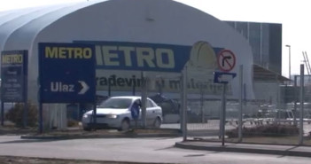 Metro prodaje skutere koje je nemoguće registrovati slavkove_muke_sa_skutorom