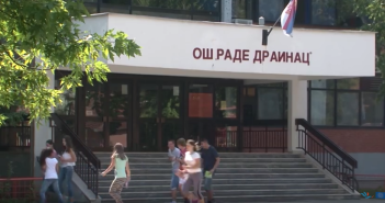 Kako škole zarađuju od osiguranja učenika?